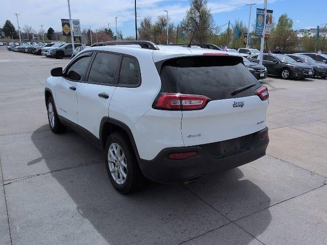 2015 Jeep Cherokee Sport