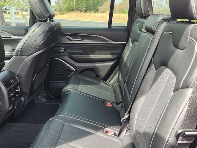 2022 Jeep Grand Cherokee 4xe Overland 4xe