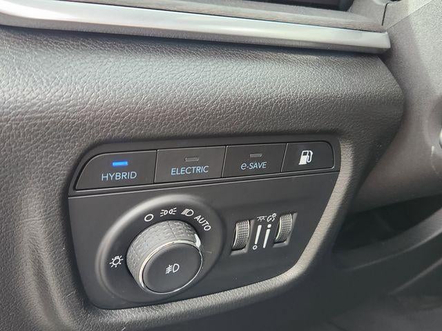 2022 Jeep Grand Cherokee 4xe Overland 4xe