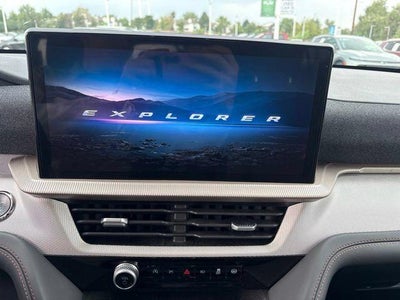 2025 Ford Explorer Active