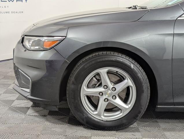 2017 Chevrolet Malibu LS