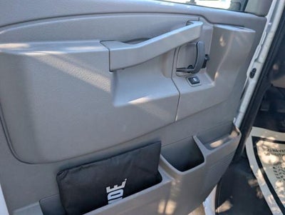 2025 Chevrolet Express Commercial Cutaway Base