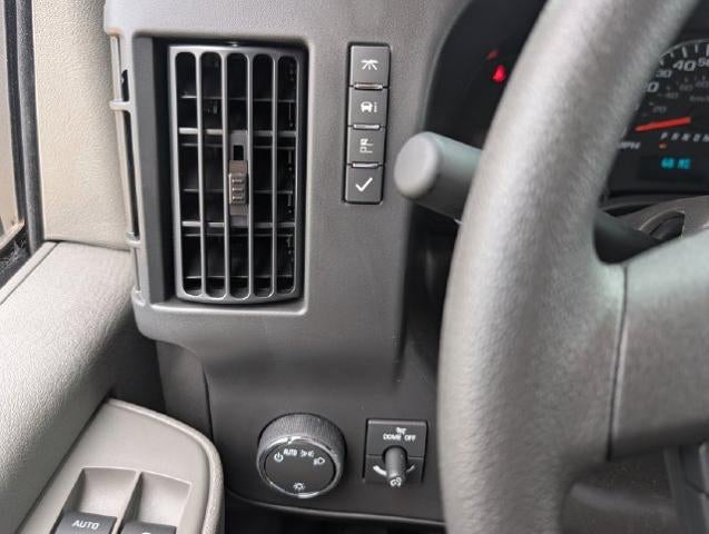 2026 Chevrolet Express Commercial Cutaway Base