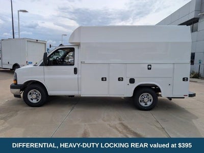 2026 Chevrolet Express Commercial Cutaway Base
