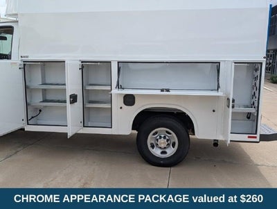 2026 Chevrolet Express Commercial Cutaway Base