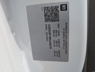 2024 Chevrolet Express Commercial Cutaway Base