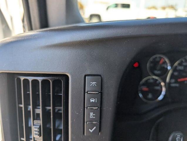 2024 Chevrolet Express Commercial Cutaway Base