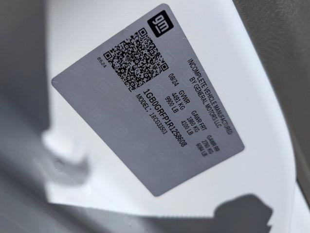 2024 Chevrolet Express Commercial Cutaway Base