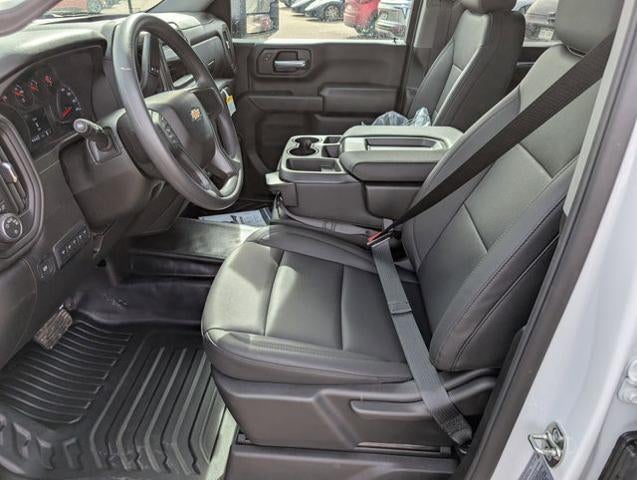 2026 Chevrolet Silverado 3500 HD CC Work Truck