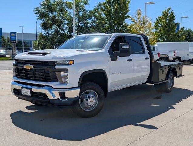 2026 Chevrolet Silverado 3500 HD CC Work Truck