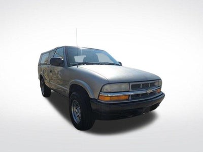 1998 Chevrolet S-10 Base