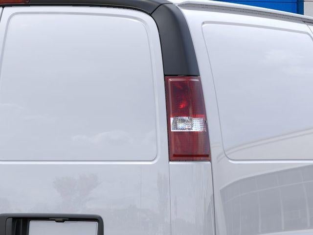 2026 Chevrolet Express Cargo Van Base