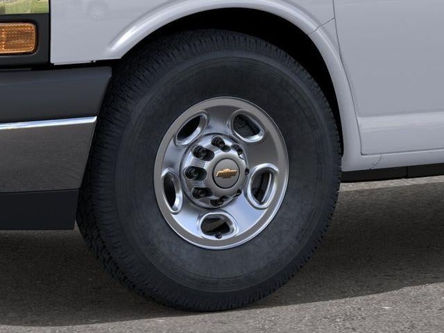2026 Chevrolet Express Cargo Van Base