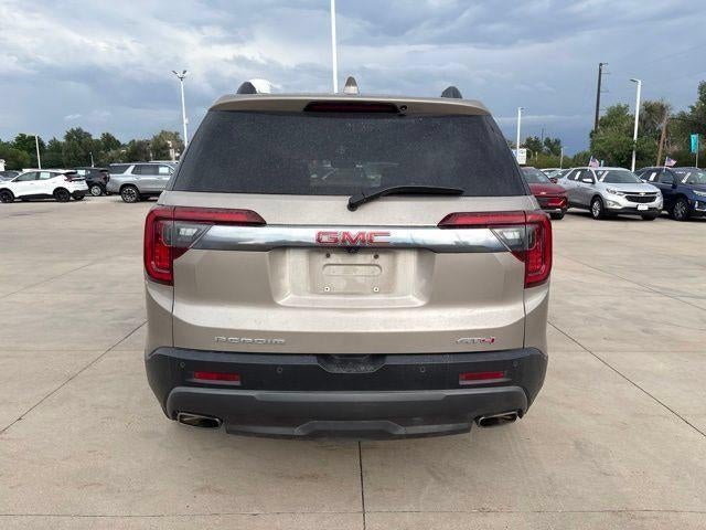2022 GMC Acadia AT4