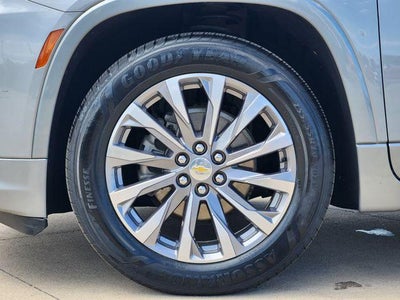 2023 Chevrolet Traverse Premier