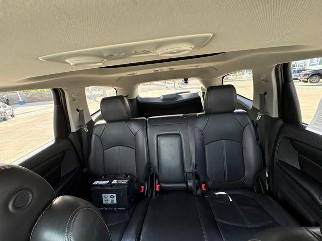 2017 Chevrolet Traverse 2LT