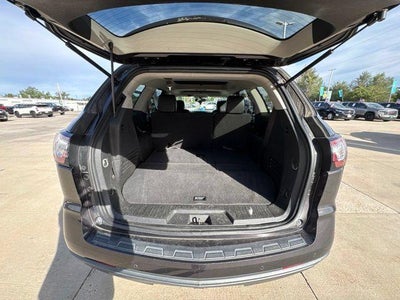 2017 Chevrolet Traverse 2LT