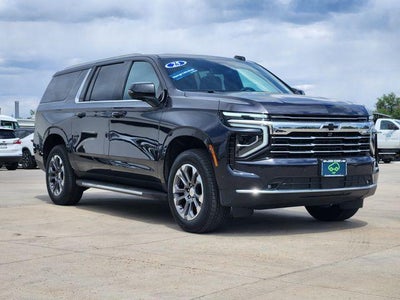 2025 Chevrolet Suburban LT