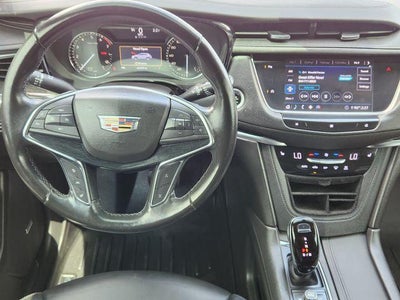 2020 Cadillac XT5 Premium Luxury