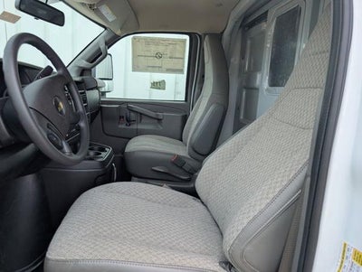 2025 Chevrolet Express Commercial Cutaway Base