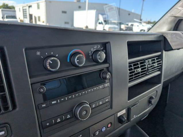 2025 Chevrolet Express Commercial Cutaway Base
