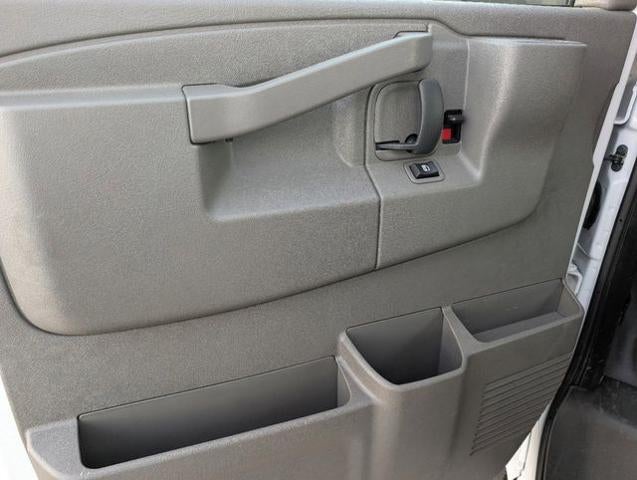 2024 Chevrolet Express Commercial Cutaway Base