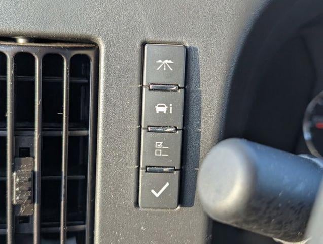 2024 Chevrolet Express Commercial Cutaway Base