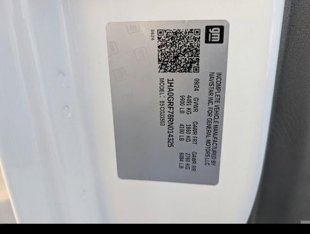 2024 Chevrolet Express Commercial Cutaway Base