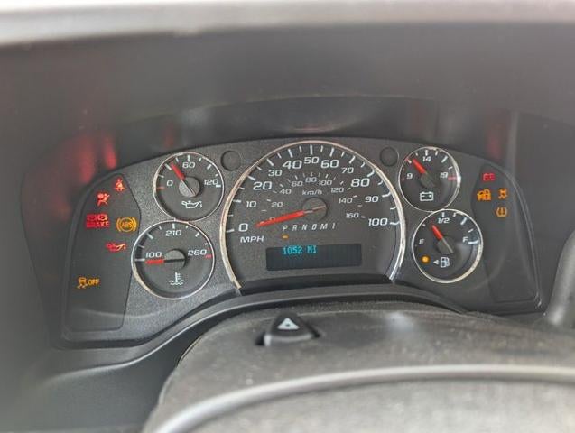 2024 Chevrolet Express Commercial Cutaway Base