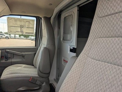 2025 Chevrolet Express Commercial Cutaway Base