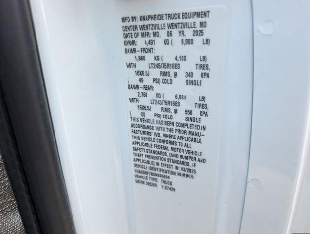 2025 Chevrolet Express Commercial Cutaway Base