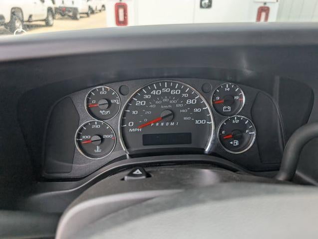 2025 Chevrolet Express Commercial Cutaway Base