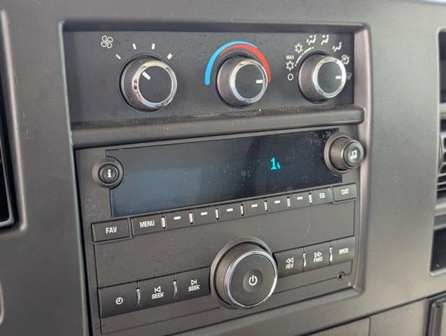 2024 Chevrolet Express Commercial Cutaway Base