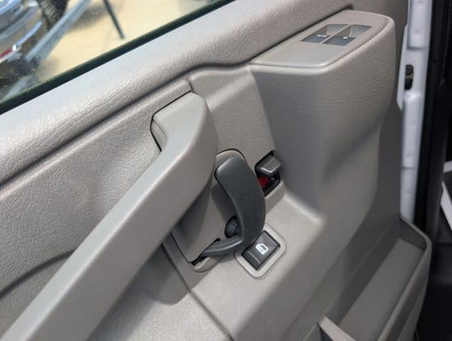 2025 Chevrolet Express Commercial Cutaway Base