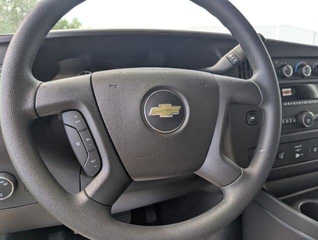 2025 Chevrolet Express Commercial Cutaway Base