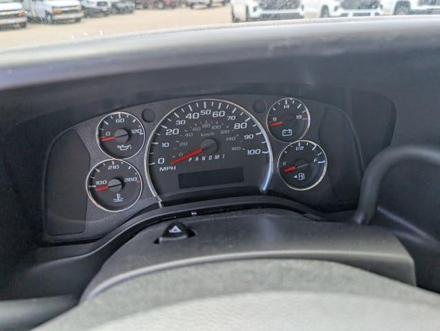 2025 Chevrolet Express Commercial Cutaway Base