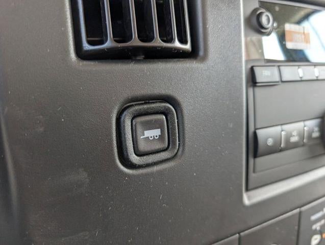 2024 Chevrolet Express Commercial Cutaway Base