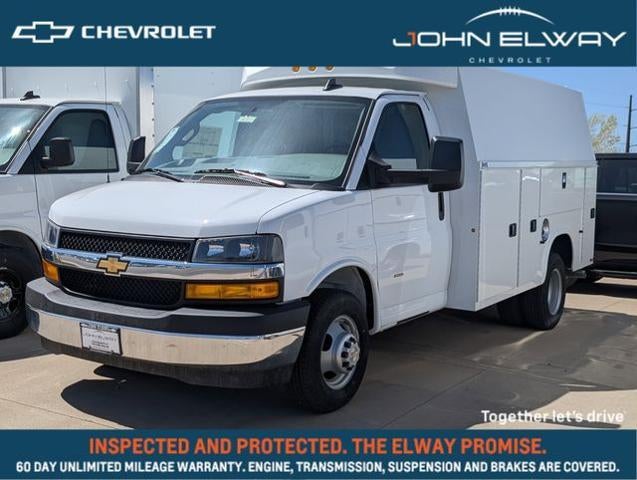 2024 Chevrolet Express Commercial Cutaway Base