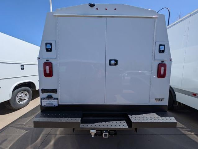 2024 Chevrolet Express Commercial Cutaway Base