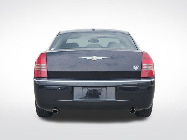 2006 Chrysler 300-Series Base