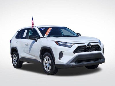 2023 Toyota RAV4 LE