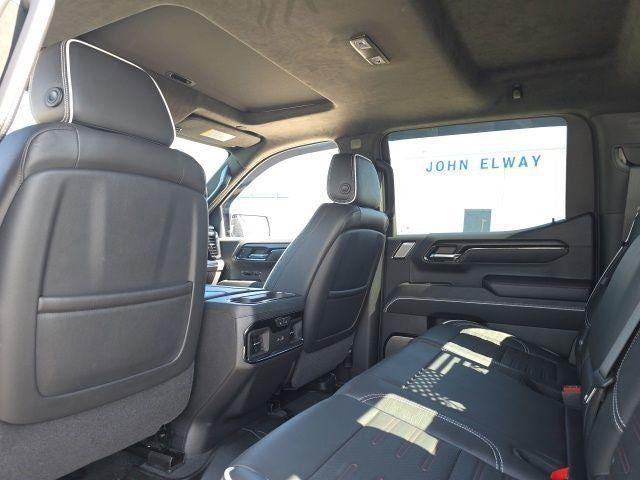2025 GMC Sierra 1500 AT4X