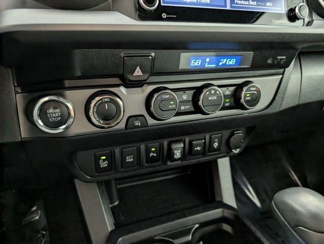 2022 Toyota Tacoma 4WD TRD Off-Road