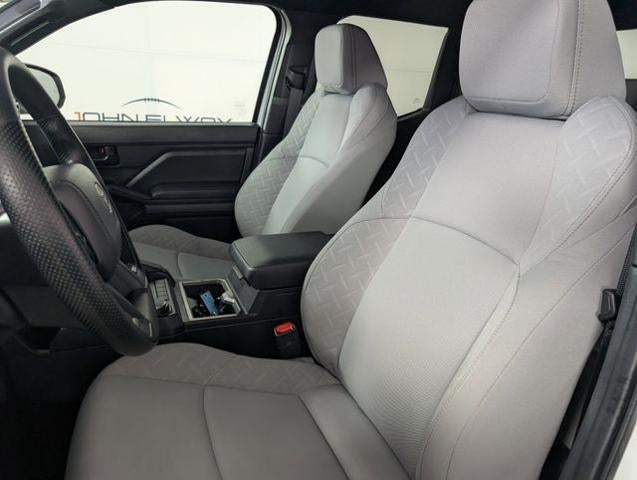 2024 Toyota Tacoma 4WD SR5