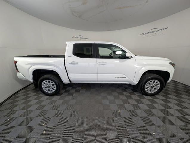 2024 Toyota Tacoma 4WD SR5