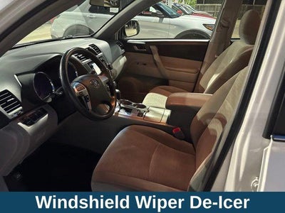 2013 Toyota Highlander Base Plus V6