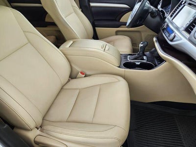 2016 Toyota Highlander XLE V6