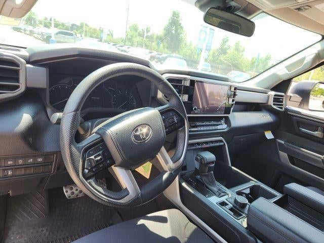 2024 Toyota Tundra 4WD SR5