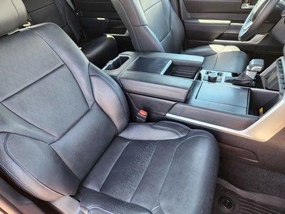 2025 Toyota Tundra 4WD Platinum