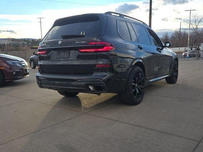 2025 BMW X7 xDrive40i xDrive40i